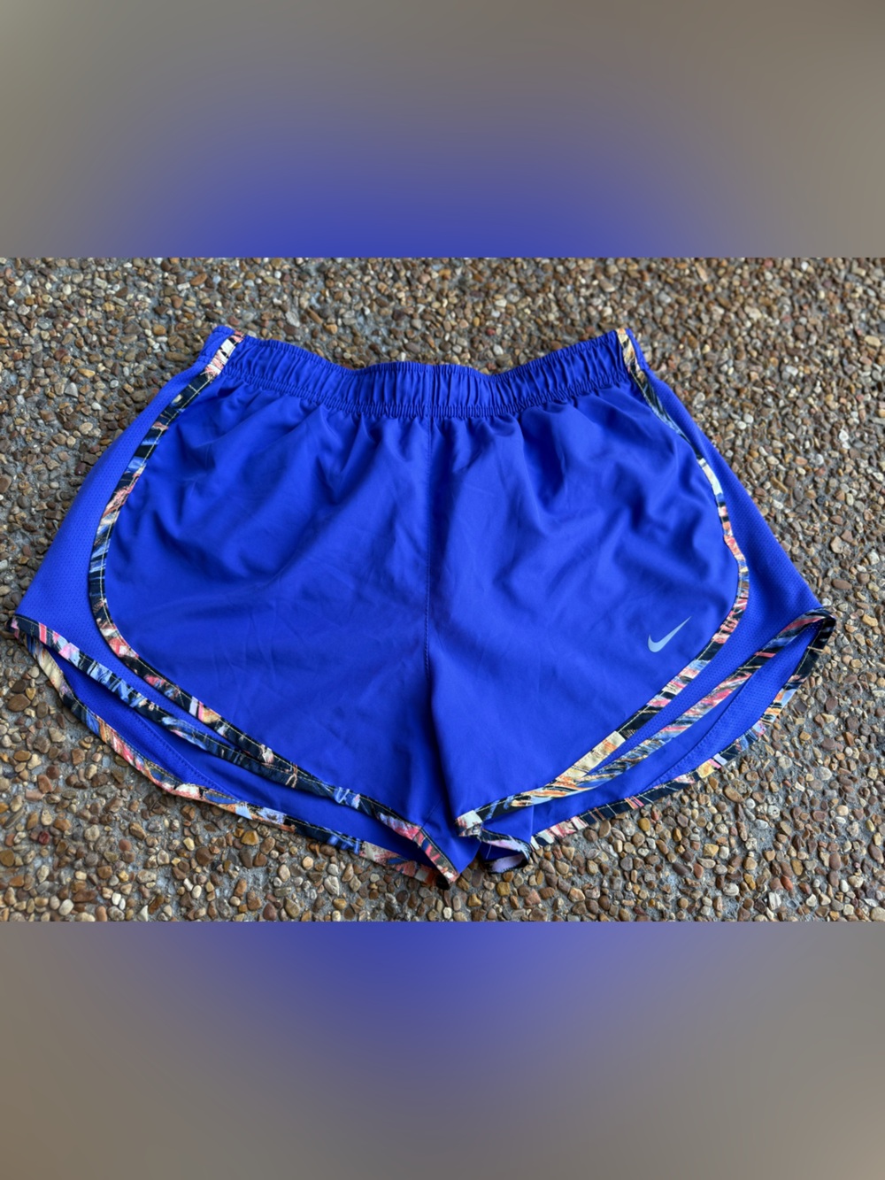 Nike Women's Tempo Dry Core 3" Running Shorts - Size M (Excellent Condition)